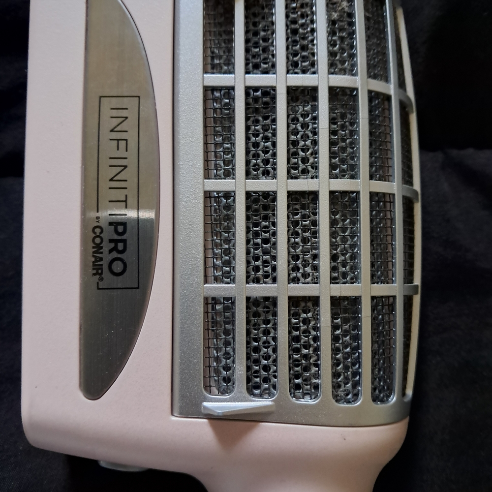 Conair INFINITIPRO Pink Hair Dryer